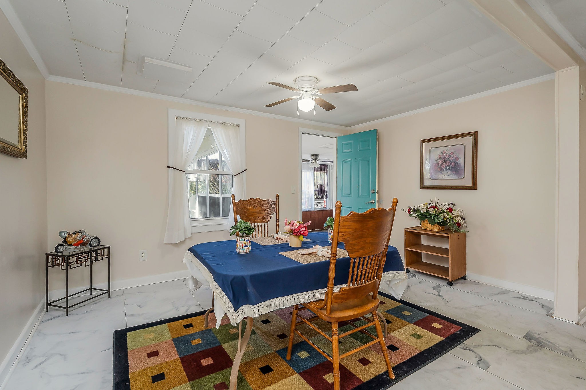 2634 Pine Grove Road Spencer, TN 38585 - Photo 9 of 33 a living room with furniture and wooden floor