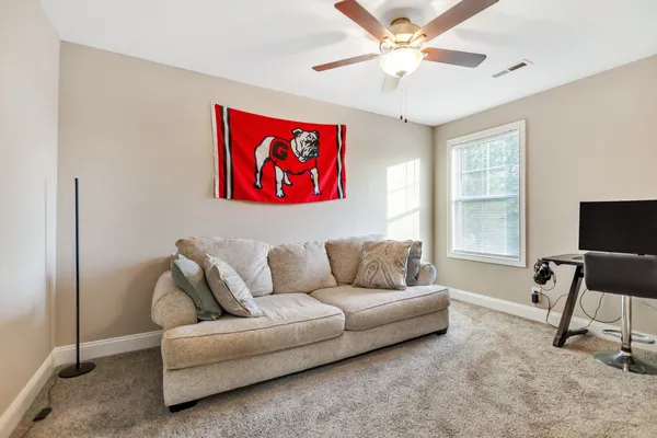 $295,000 | 1307 Hugh Hunter Road, Oak Grove, KY 42262