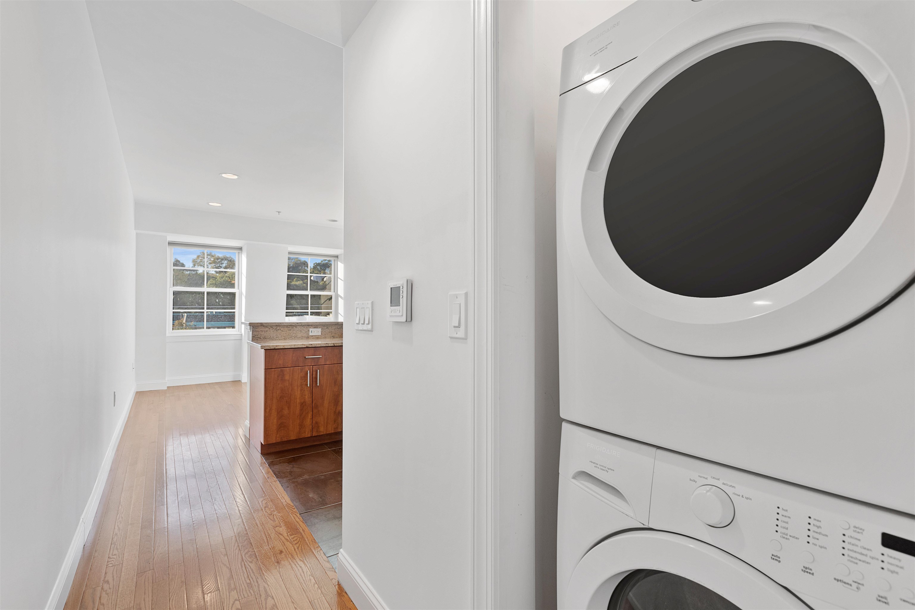 415 Jackson Street, Unit 4R Hoboken, NJ 07030 - Photo 4 of 13