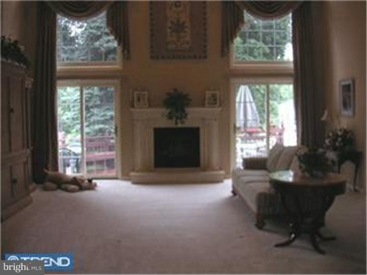 950 Brick Road Cherry Hill, NJ 08003 - Photo 5 of 12 Gallery Image 5