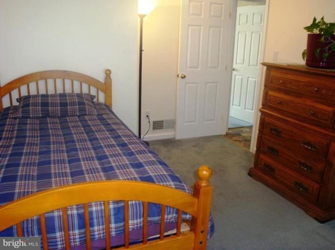 218 Farm Road Aberdeen, MD 21001 - Photo 11 of 18 Bedroom #2