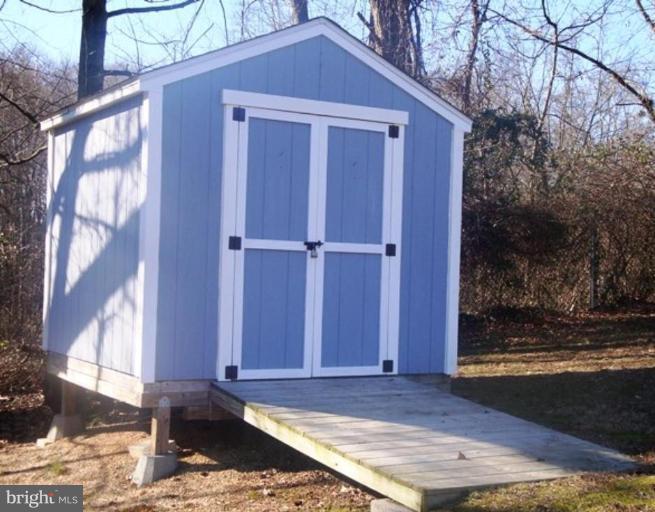 218 Farm Road Aberdeen, MD 21001 - Photo 5 of 18 Shed