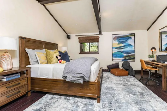 $6,988,000 | 40 Tagus Court, Portola Valley, CA 94028