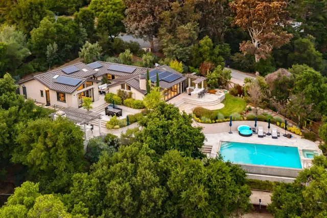 $6,988,000 | 40 Tagus Court, Portola Valley, CA 94028