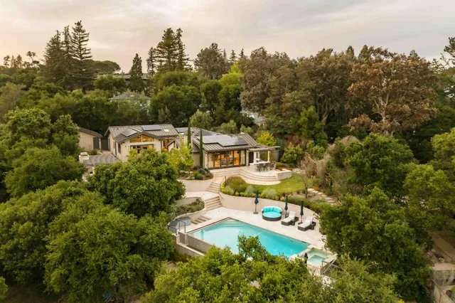 $6,988,000 | 40 Tagus Court, Portola Valley, CA 94028