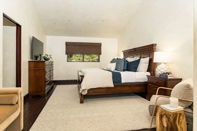 $6,988,000 | 40 Tagus Court, Portola Valley, CA 94028