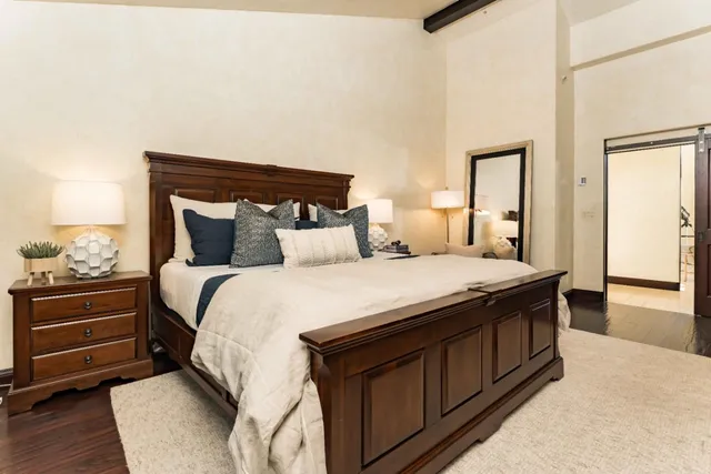 $6,988,000 | 40 Tagus Court, Portola Valley, CA 94028