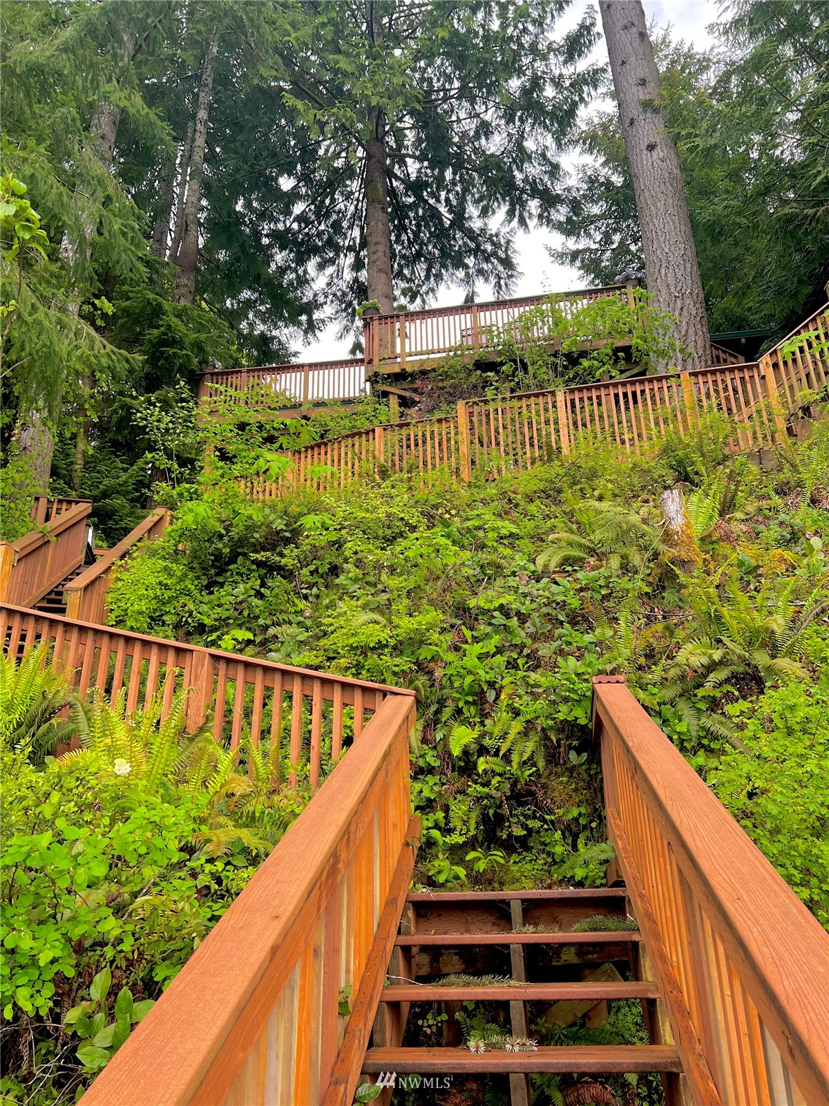 949 Summit Lake Shore Road Northwest Olympia, WA 98502 - Photo 23 of 40 Gallery Image 23