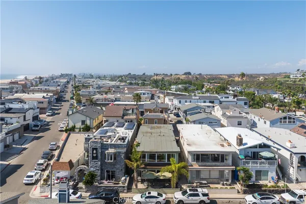 $6,000 | 119 46th Street, Newport Beach, CA 92663