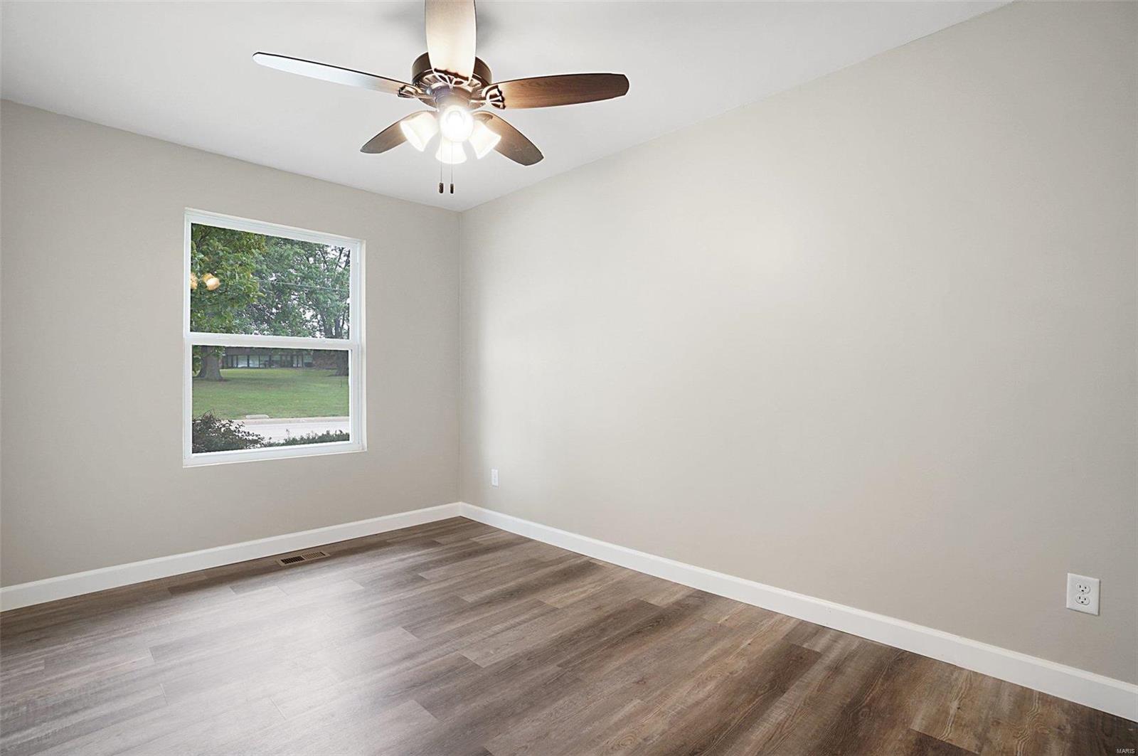 4121 McClay Road St. Charles, MO 63304 - Photo 12 of 21