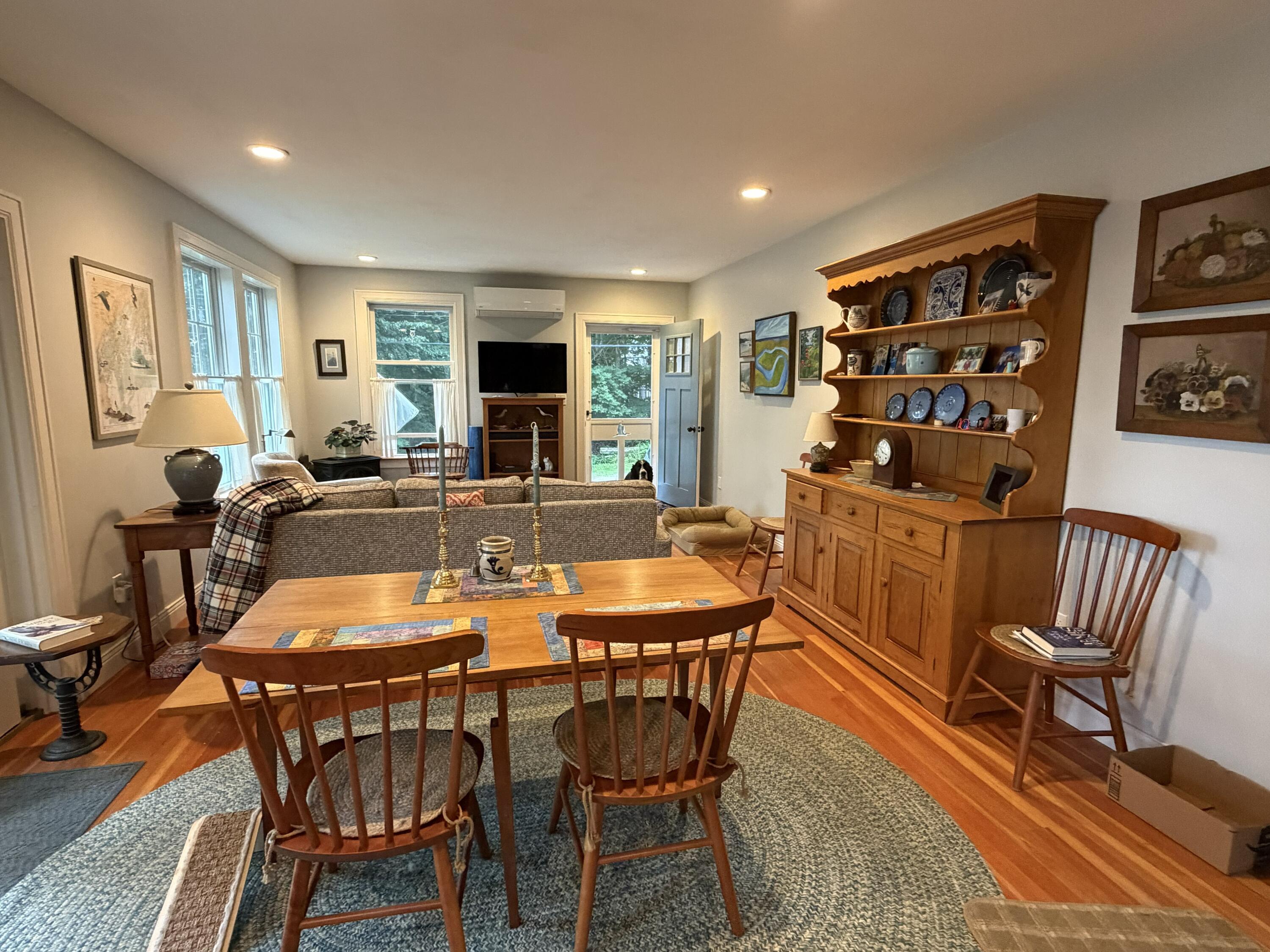 5 Riverview Road Freeport, ME 04032 - Photo 11 of 18 Dining