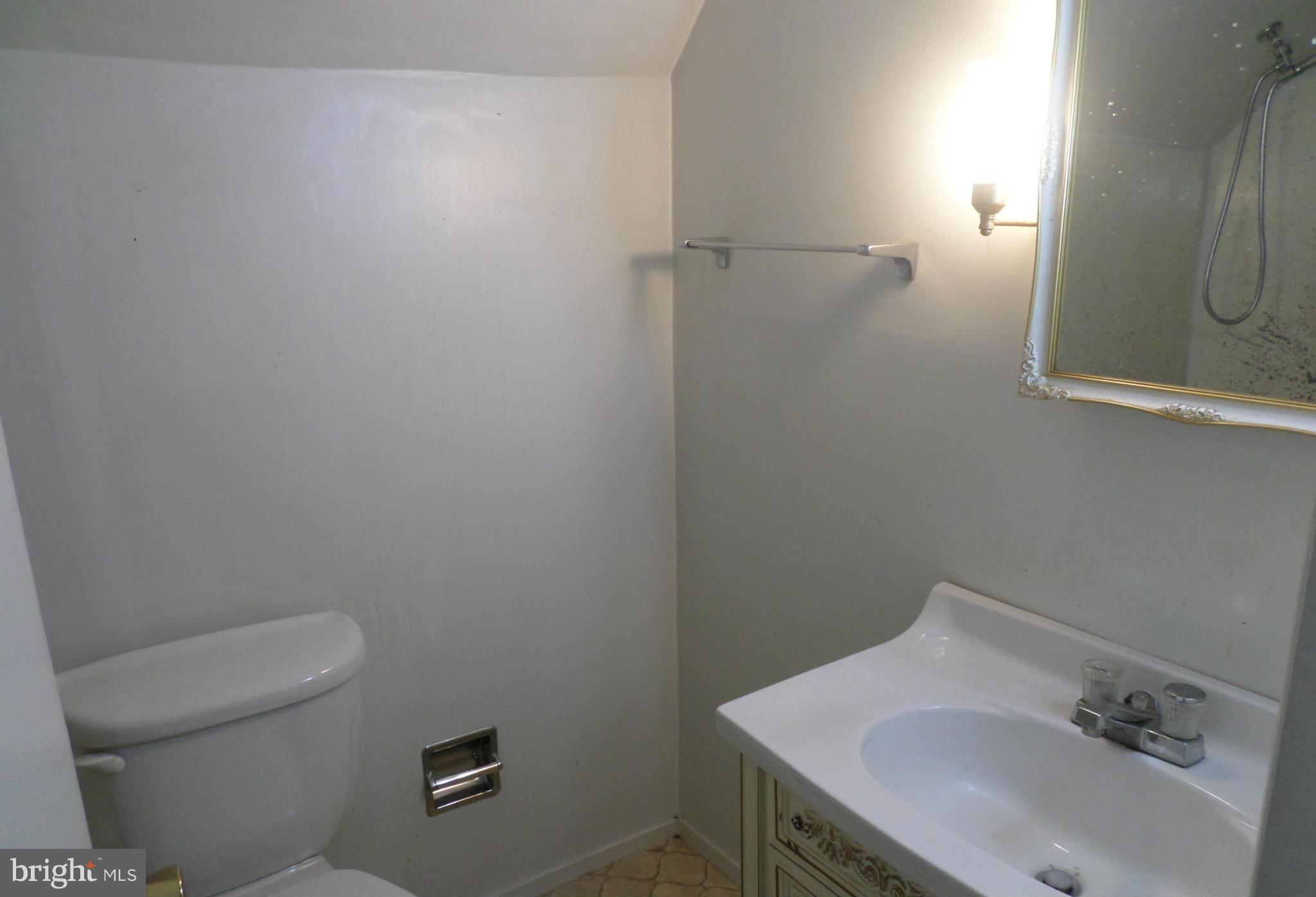 10102 Stoneybrook Drive Silver Spring, MD 20910 - Photo 12 of 16 Bath