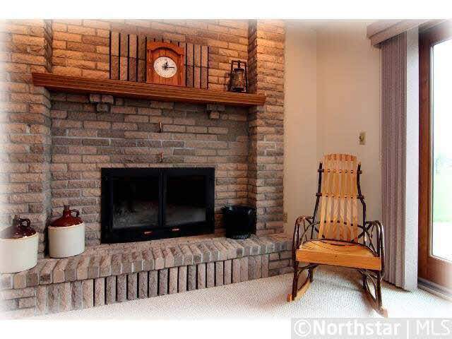 911 Wert Road Hudson, WI 54016 - Photo 8 of 16 Gallery Image 8