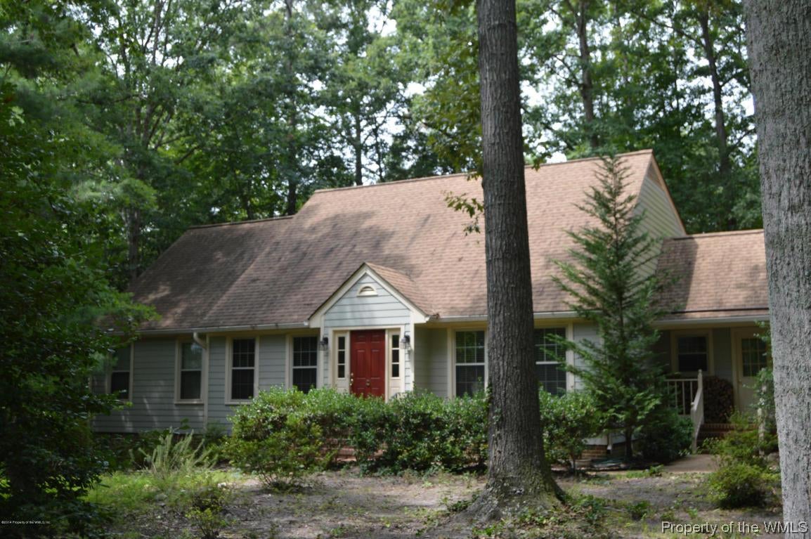 106 Addingtons Williamsburg, VA 23188 - Photo 1 of 27 Gallery Image 1