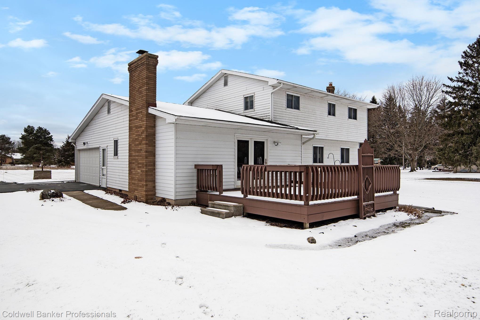 8270 West Stanley Road Flushing, MI 48433 - Photo 9 of 36 Back Of Home