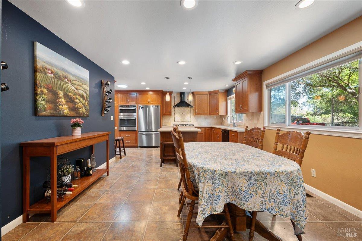 8030 Elphick Road Sebastopol, CA 95472 - Photo 13 of 36