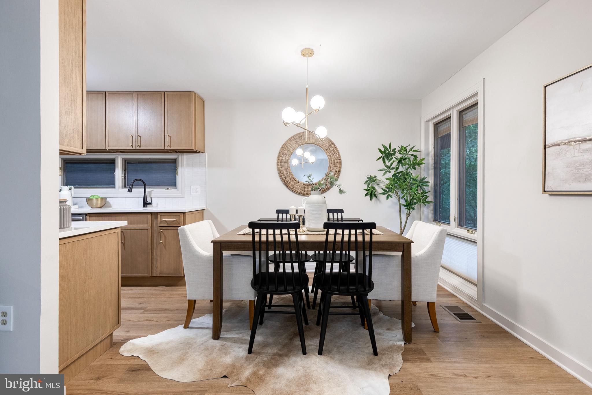 9488 Good Lion Road Columbia, MD 21045 - Photo 11 of 42 Bright and Beautiful Space to Dine