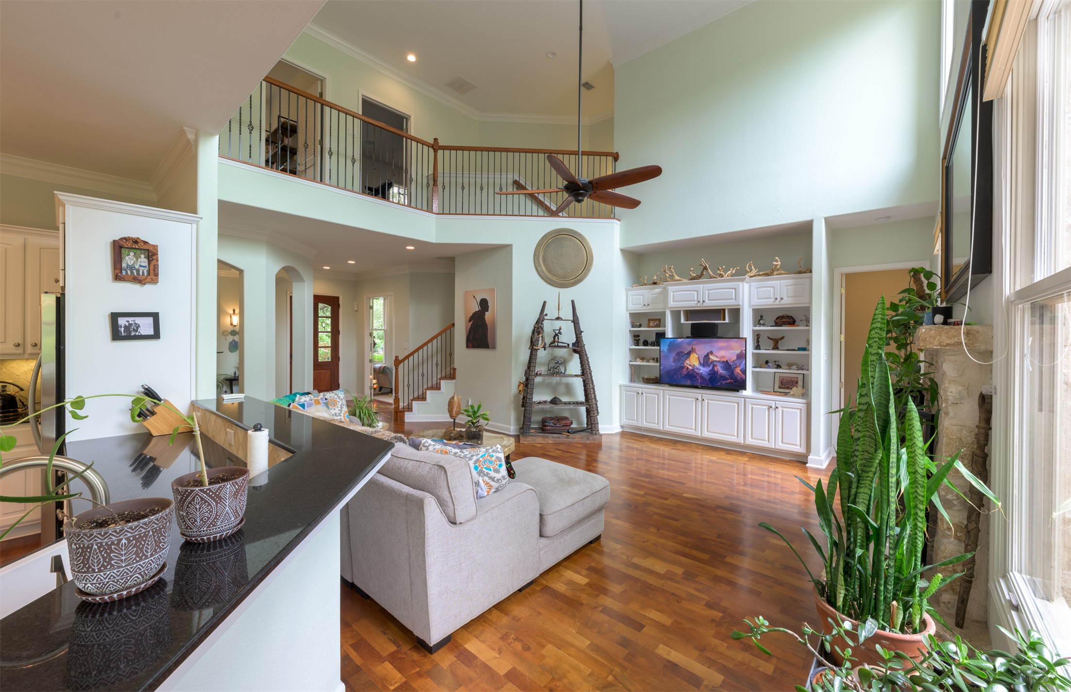 2013 Rue De St Tropez Austin, TX 78746 - Photo 6 of 34