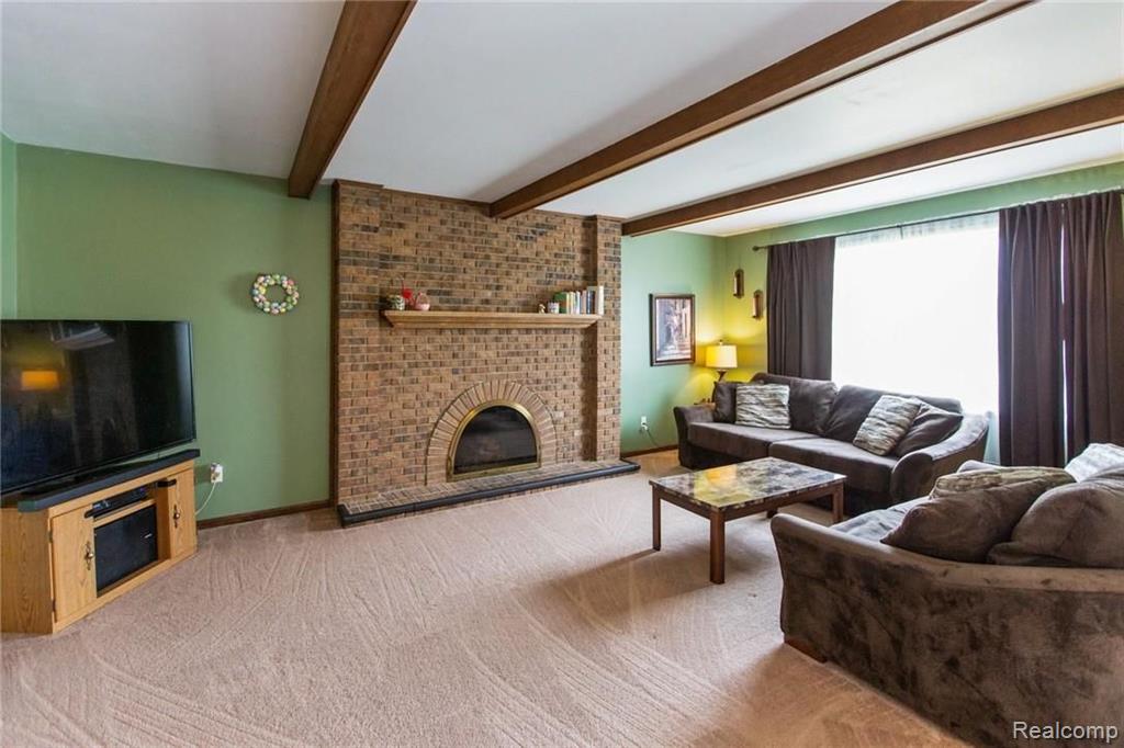 2269 Norton Road Rochester Hills, MI 48307 - Photo 11 of 31