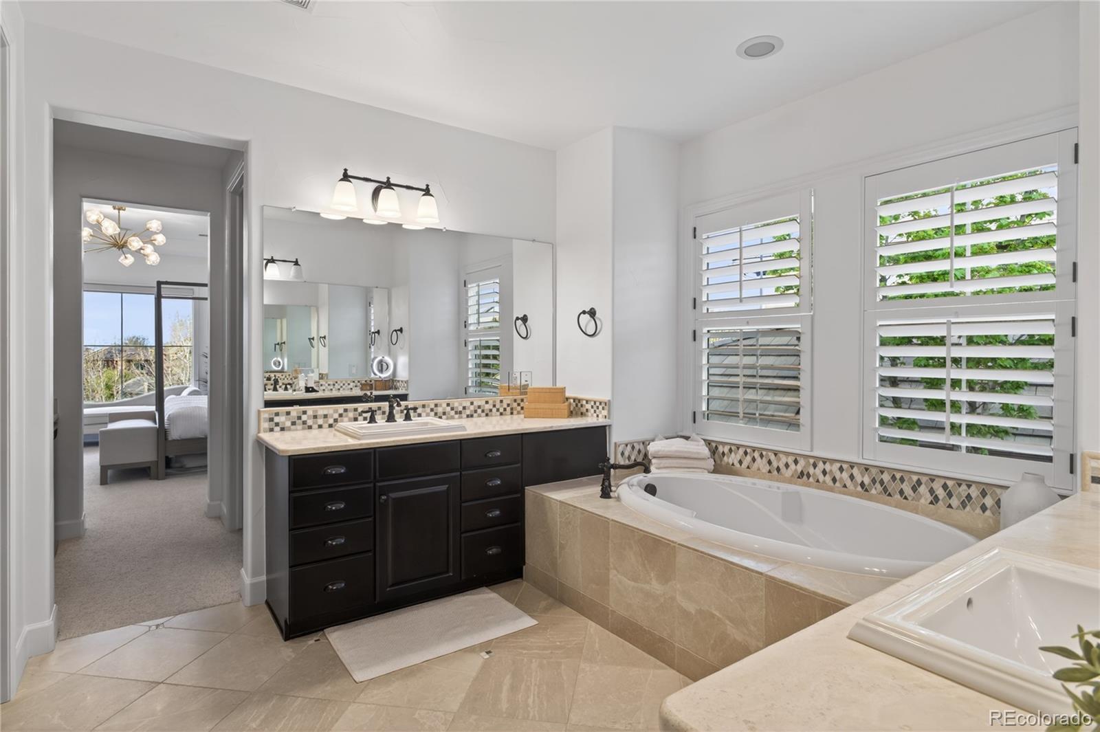 219 Maplehurst Point Highlands Ranch, CO 80126 - Photo 25 of 50