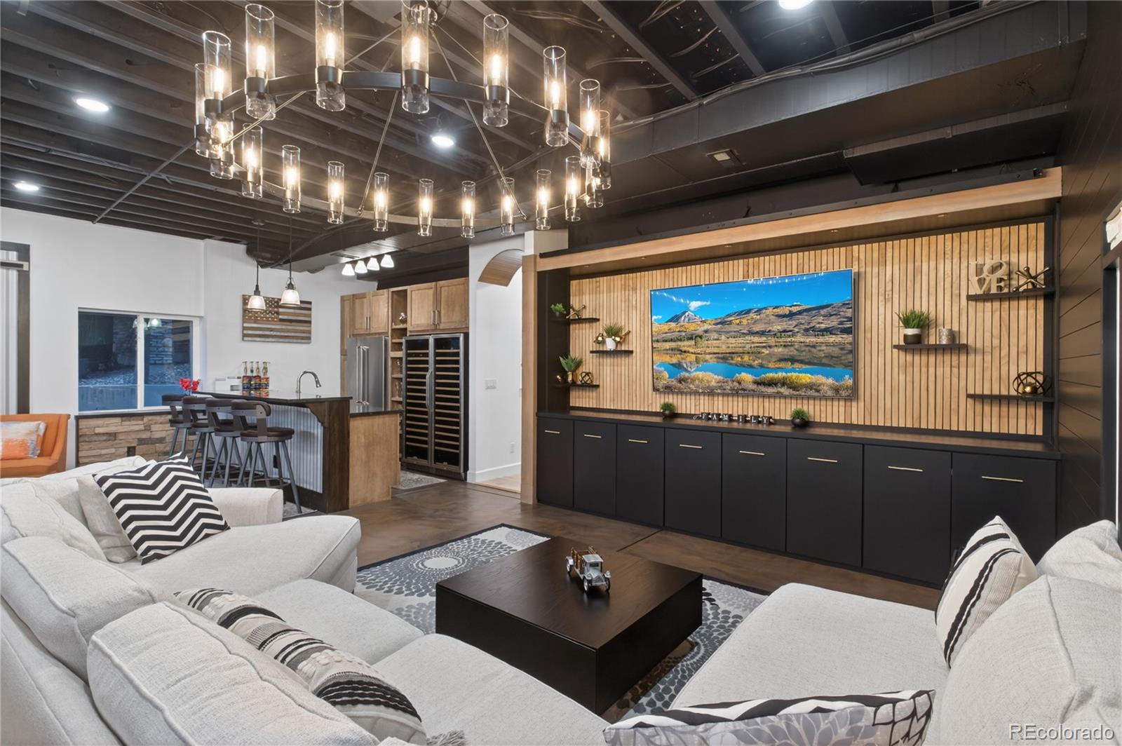 219 Maplehurst Point Highlands Ranch, CO 80126 - Photo 34 of 50