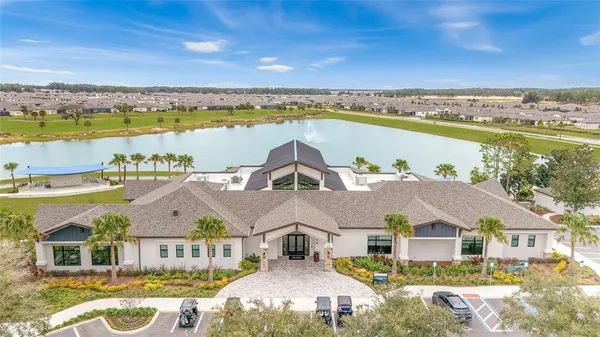 $423,500 | 5662 Southwest 94th Avenue, Ocala, FL 34481