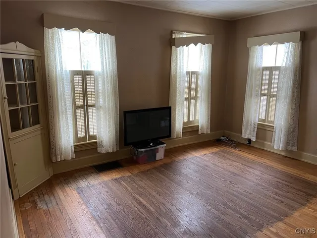 $155,000 | 221 Park Avenue, Oneida, NY 13421