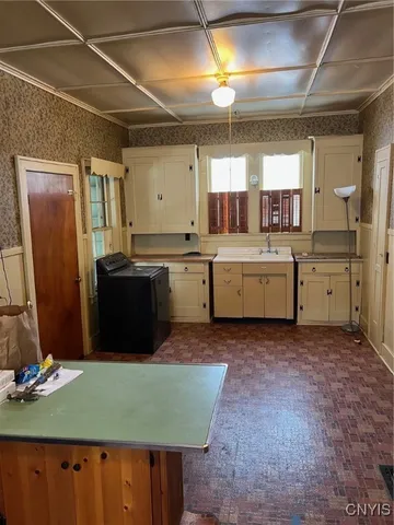 $155,000 | 221 Park Avenue, Oneida, NY 13421