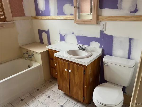 $155,000 | 221 Park Avenue, Oneida, NY 13421