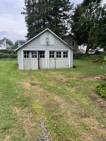 $155,000 | 221 Park Avenue, Oneida, NY 13421