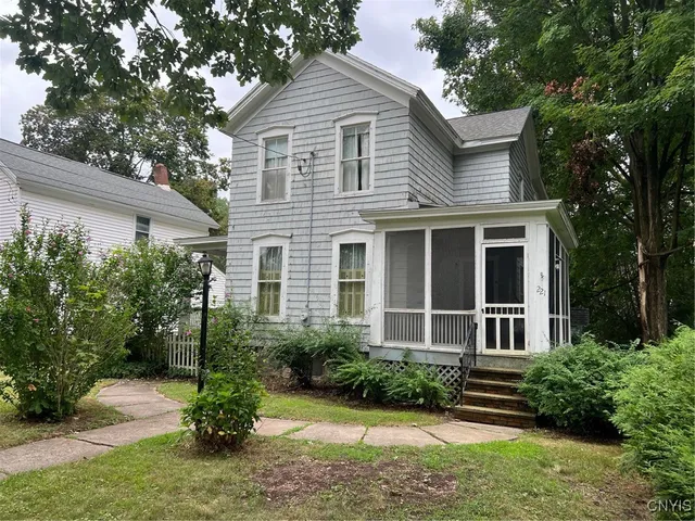 $155,000 | 221 Park Avenue, Oneida, NY 13421