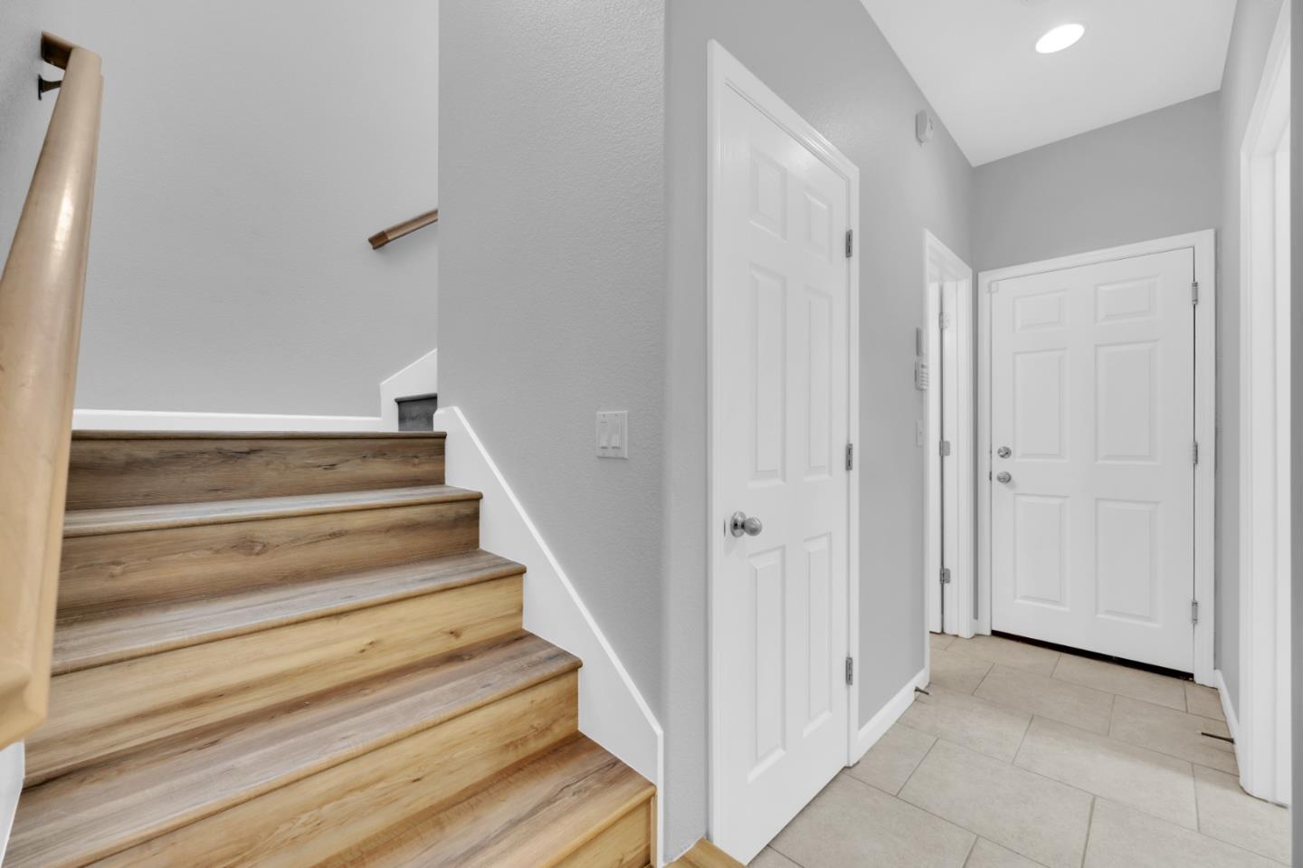 6367 Brando Loop Fair Oaks, CA 95628 - Photo 26 of 59 a view of entryway