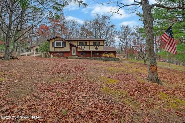 $364,900 | 319 Whispering Hills Drive, East Stroudsburg, PA 18301