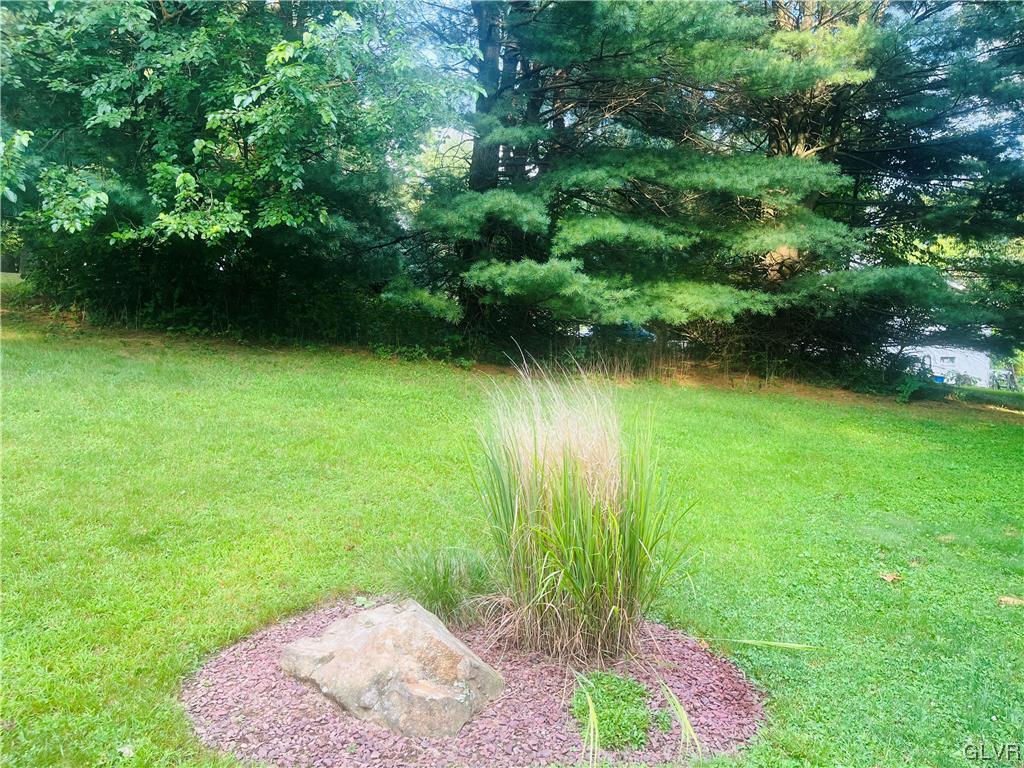 280 Spring Valley Road Easton, PA 18042 - Photo 23 of 33 Gallery Image 23