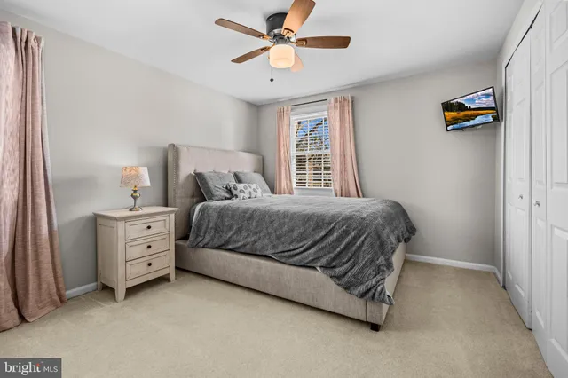 $820,000 | 4103 Meadow Hill Lane, Fairfax, VA 22033