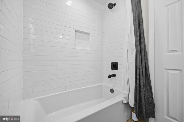 $820,000 | 4103 Meadow Hill Lane, Fairfax, VA 22033