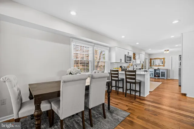 $820,000 | 4103 Meadow Hill Lane, Fairfax, VA 22033