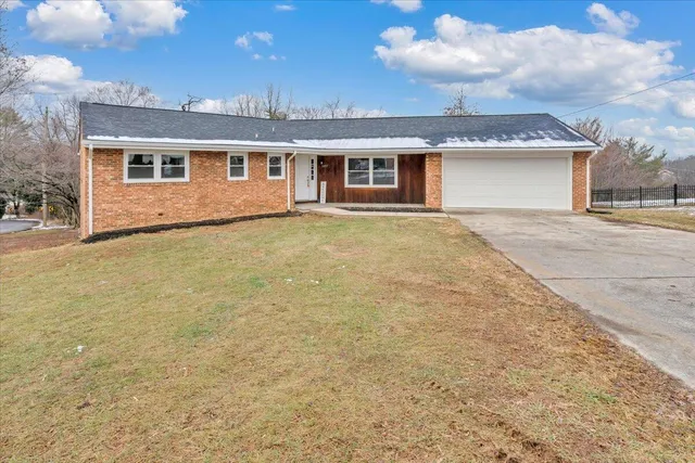 $475,000 | 5257 Luwana Drive, Roanoke, VA 24018