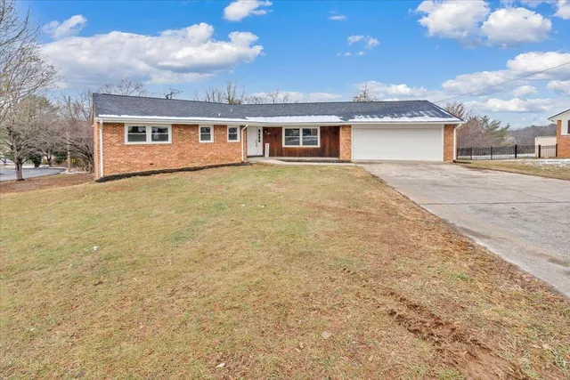 $475,000 | 5257 Luwana Drive, Roanoke, VA 24018