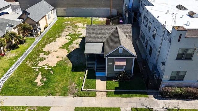 $775,000 | 414 Linden Avenue, Long Beach, CA 90802