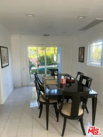 $1,850,000 | 17033 Empanada Place, Encino, CA 91436