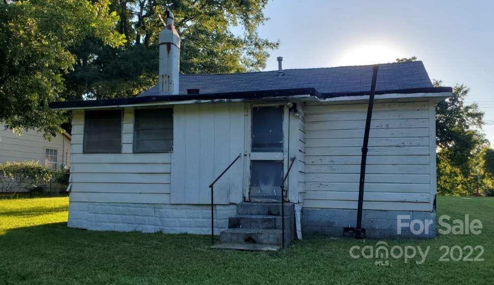 1126 North Ransom Street Gastonia, NC 28052 - Photo 8 of 9 Gallery Image 8