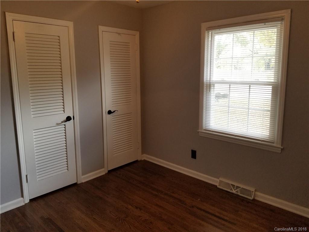 2401 Milton Road Charlotte, NC 28215 - Photo 13 of 20 Gallery Image 13