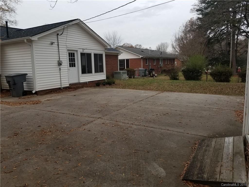 2401 Milton Road Charlotte, NC 28215 - Photo 20 of 20 Gallery Image 20