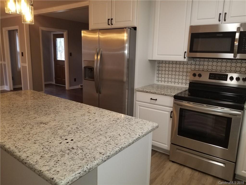 2401 Milton Road Charlotte, NC 28215 - Photo 4 of 20 Gallery Image 4