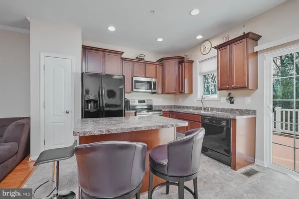 $375,000 | 11787 Sunningdale Place, Waldorf, MD 20602