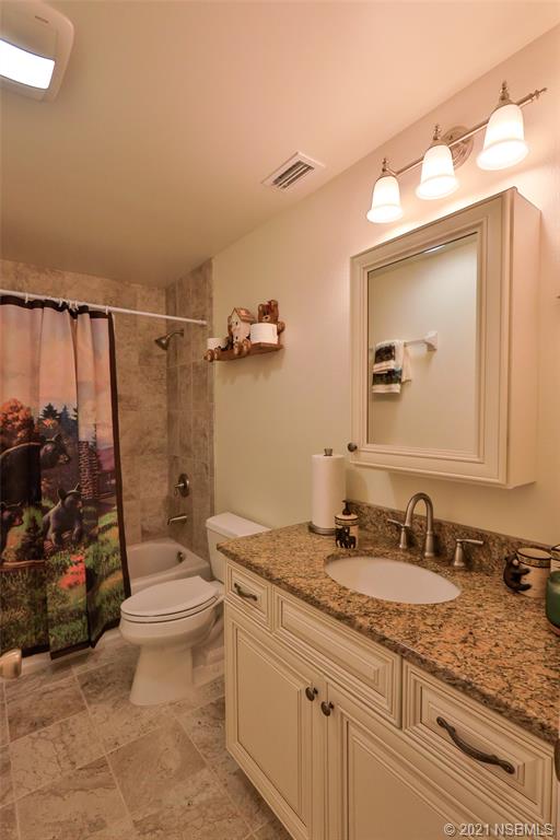 4272 Beacon Light Road Edgewater, FL 32141 - Photo 13 of 26 Gallery Image 13