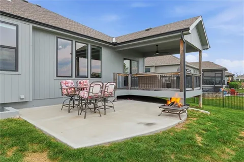 $545,000 | 19415 West 201st Street, Spring Hill, KS 66083