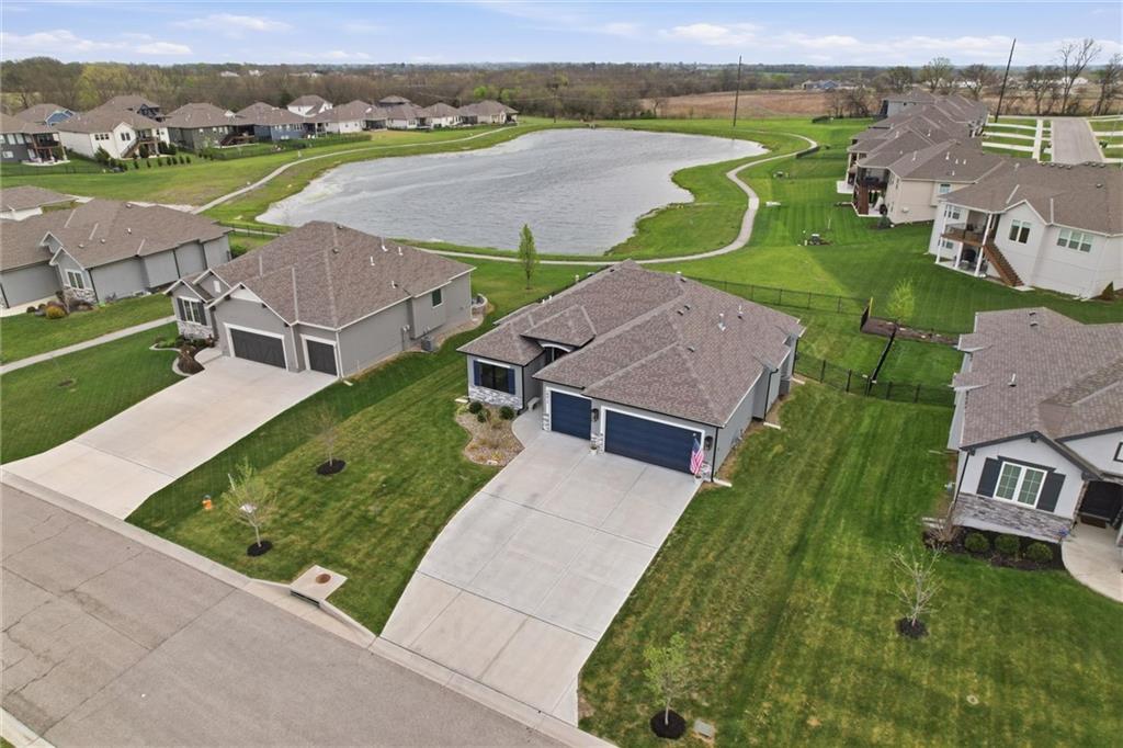19415 West 201st Terrace Spring Hill, KS 66083 - Photo 37 of 42