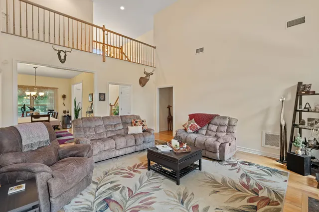 $950,000 | 50 Meghan Court, Pine Bush, NY 12566